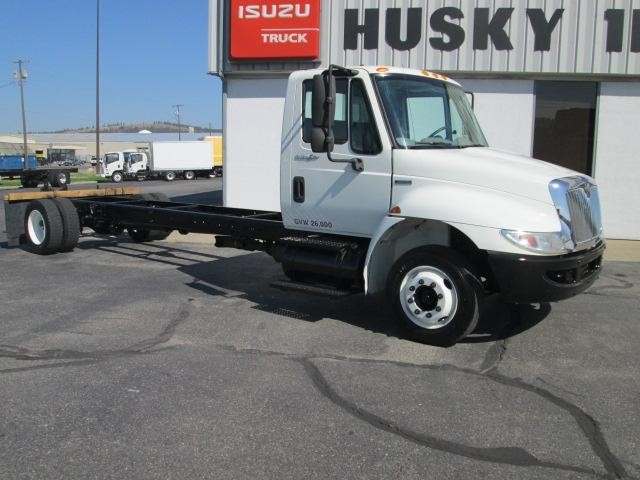 2008 INTERNATIONAL 4300LP 