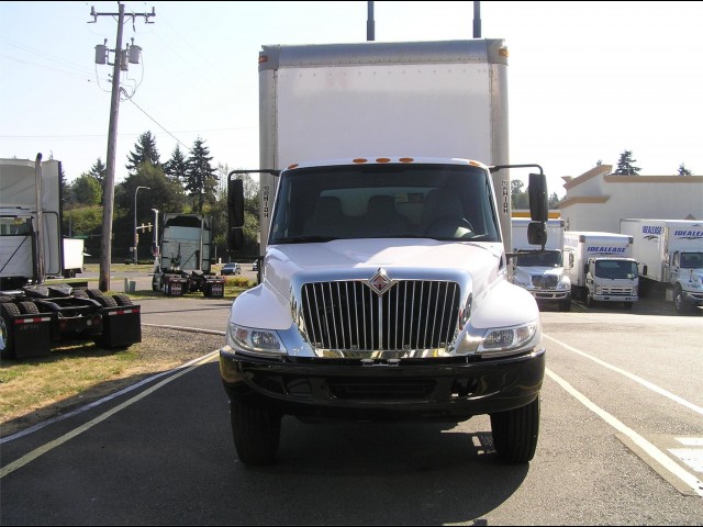 2008 INTERNATIONAL 4300DT 