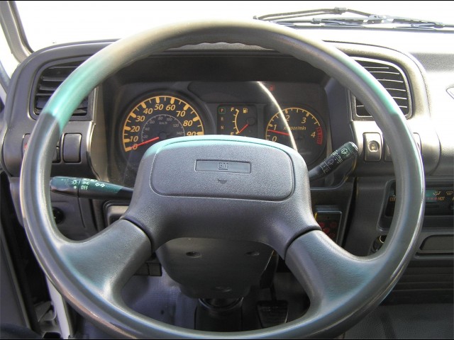 2007 ISUZU NPR HD 