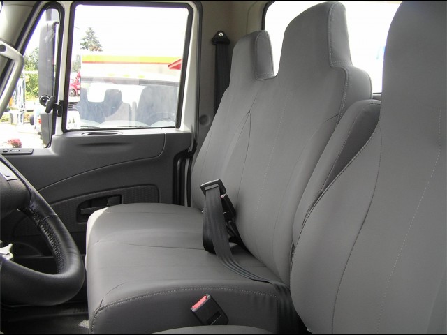 2015 INTERNATIONAL DURASTAR 4300 